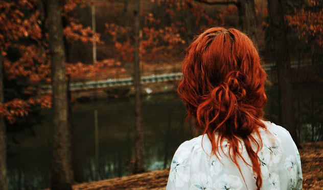 Фото девушек с рыжими волосами со спины   подборка картинок (12)
