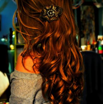 Фото девушек с рыжими волосами со спины   подборка картинок (19)
