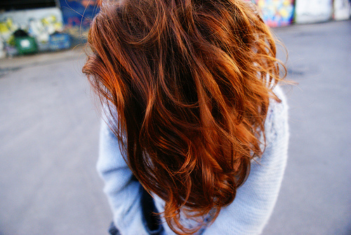 Фото девушек с рыжими волосами со спины   подборка картинок (20)