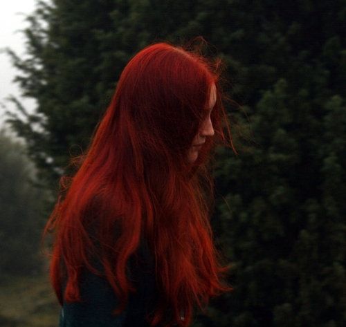 Фото девушек с рыжими волосами со спины   подборка картинок (24)