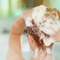Осветление волос народными средствами в домашних условиях: рецепты и рекомендации